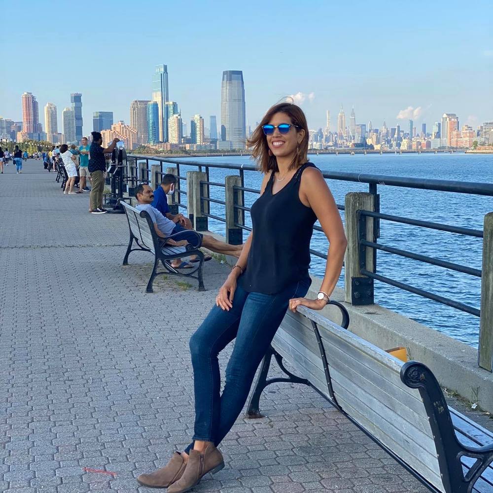 Meet your Posher, Keren